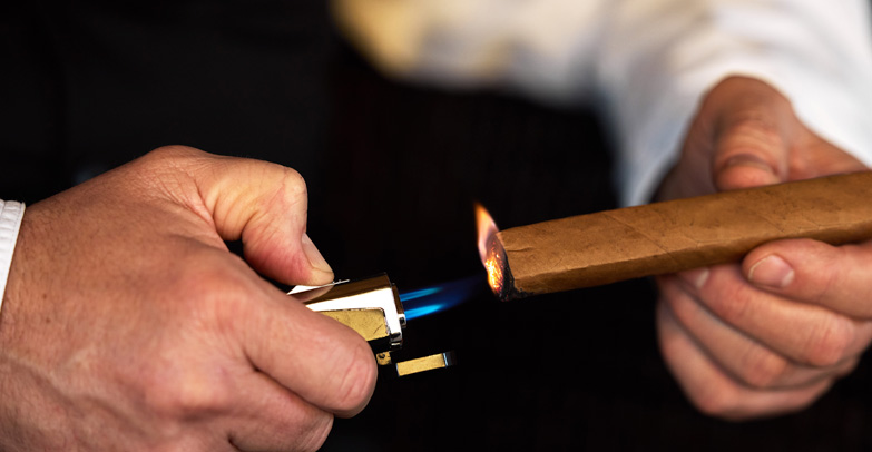 lighting-cigar Lighting Cigar by Our Kingdom Cigars